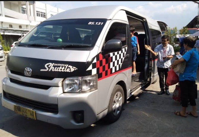 Shuttle bhinneka selamat karawang