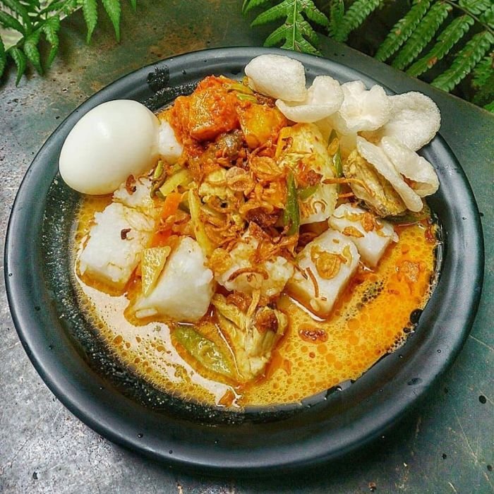 Lontong sayur jakarta